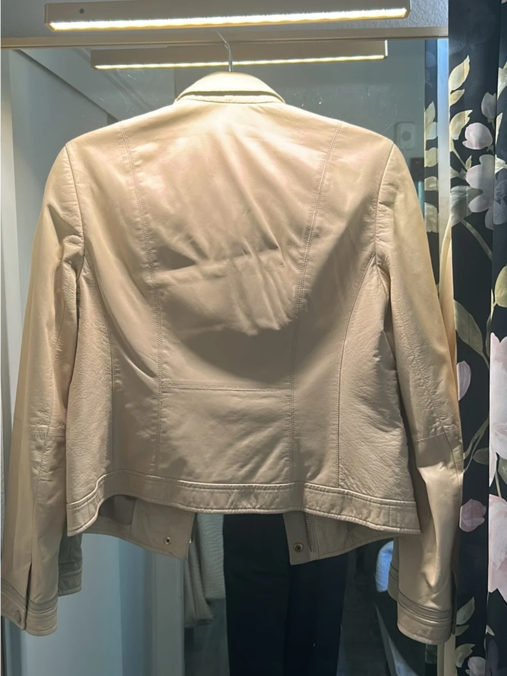Tory Burch soft cream